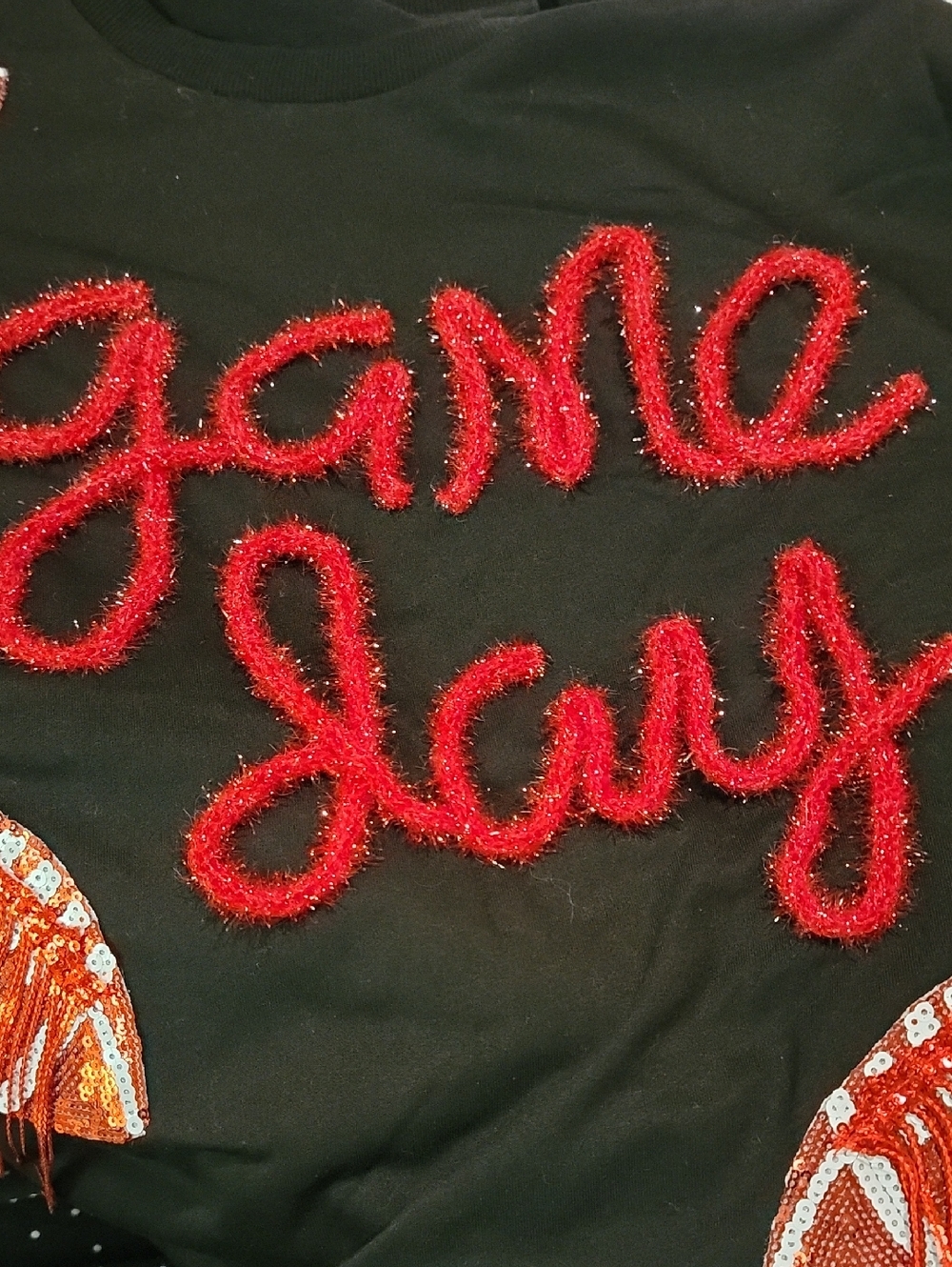 GAME DAY SUPERBOWL SEQUIN SWEATSHIRT - Picture 5 of 9